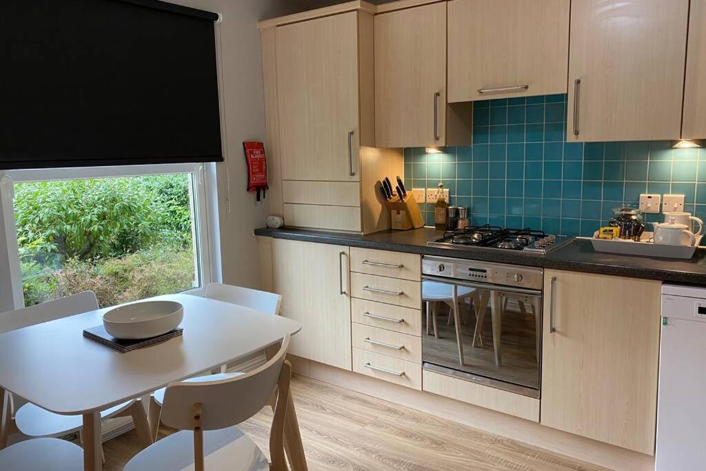 Peter Pan Apartment In The Heart Of Inverness Dalneigh エクステリア 写真