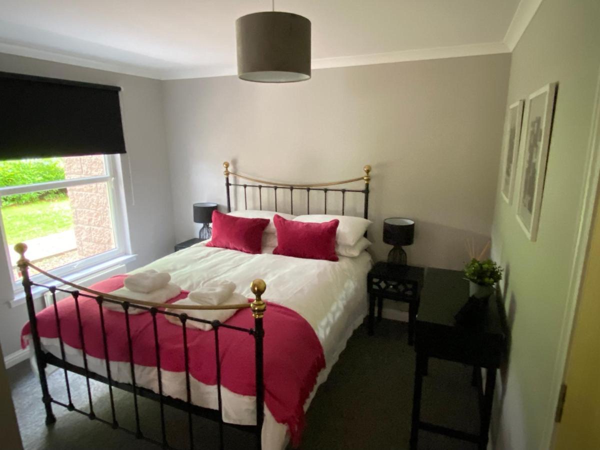Peter Pan Apartment In The Heart Of Inverness Dalneigh エクステリア 写真
